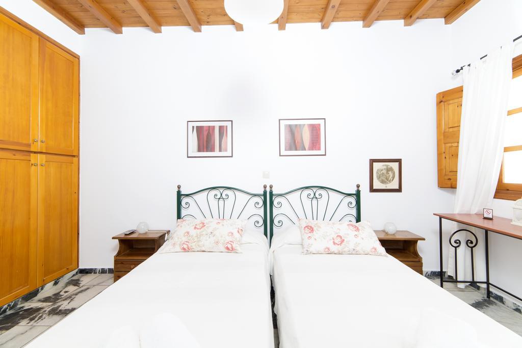 Ferienwohnung Agerino Moutsoúna Zimmer foto