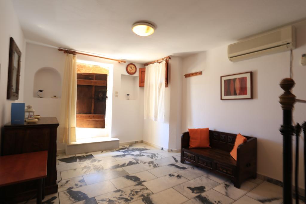 Ferienwohnung Agerino Moutsoúna Zimmer foto