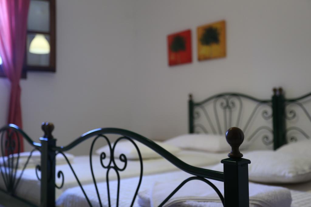 Ferienwohnung Agerino Moutsoúna Zimmer foto